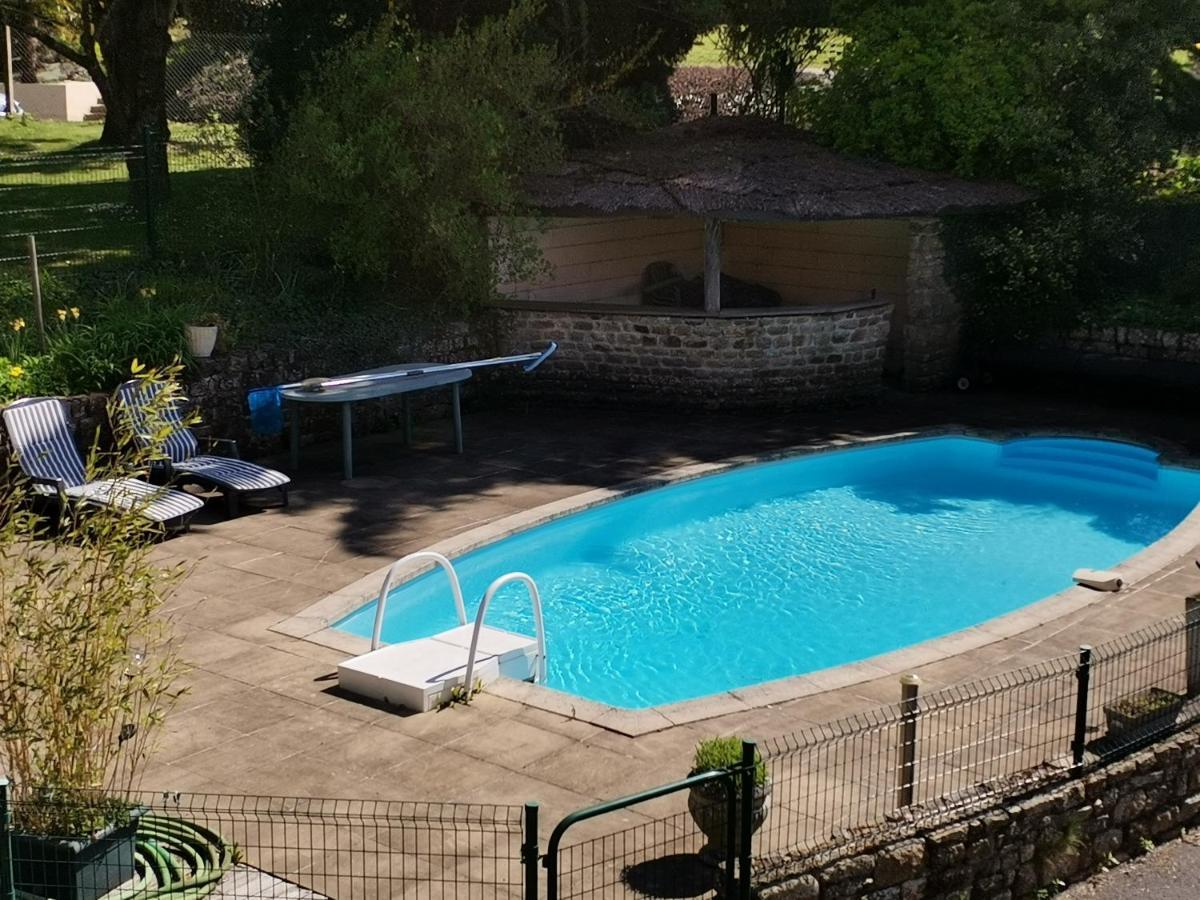 Chambres D'Hotes Avec Piscine Aux Agapanthes De Cromel - Mont Saint Michel Εξωτερικό φωτογραφία